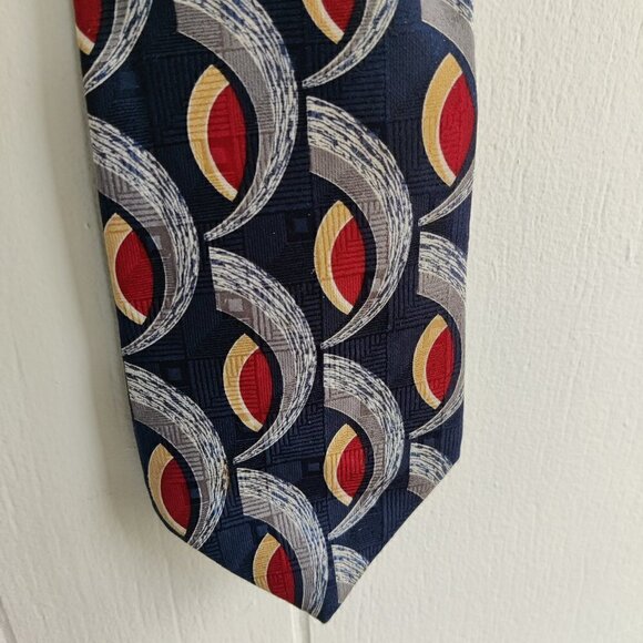 Silk Mens Tie by Countess Mara in geometric pattern in Blue, Red, Grey, Cream - Picture 6 of 7